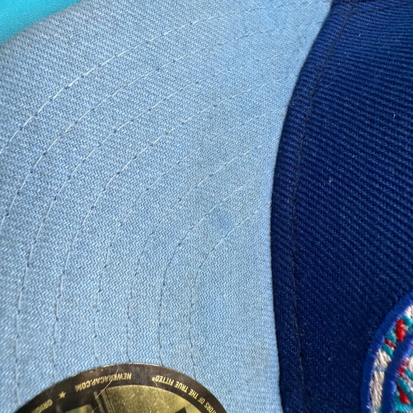 Toronto Blue Jays Alternative Logo MLB New Era  Fitted Baseball Hat - Size 7 3/8 - Picture 3 of 14